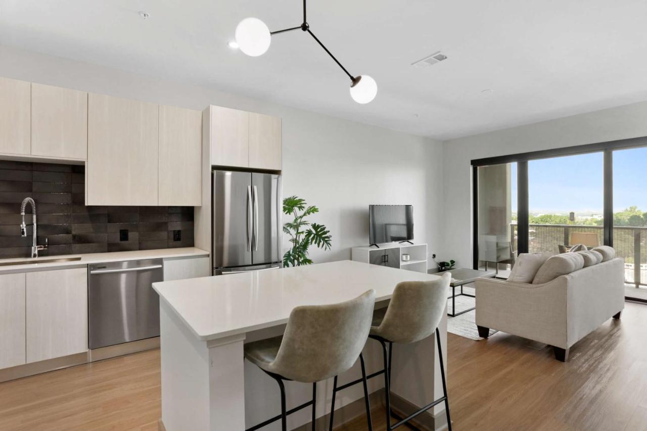 Luxury Apt In West Midtown Атланта Экстерьер фото