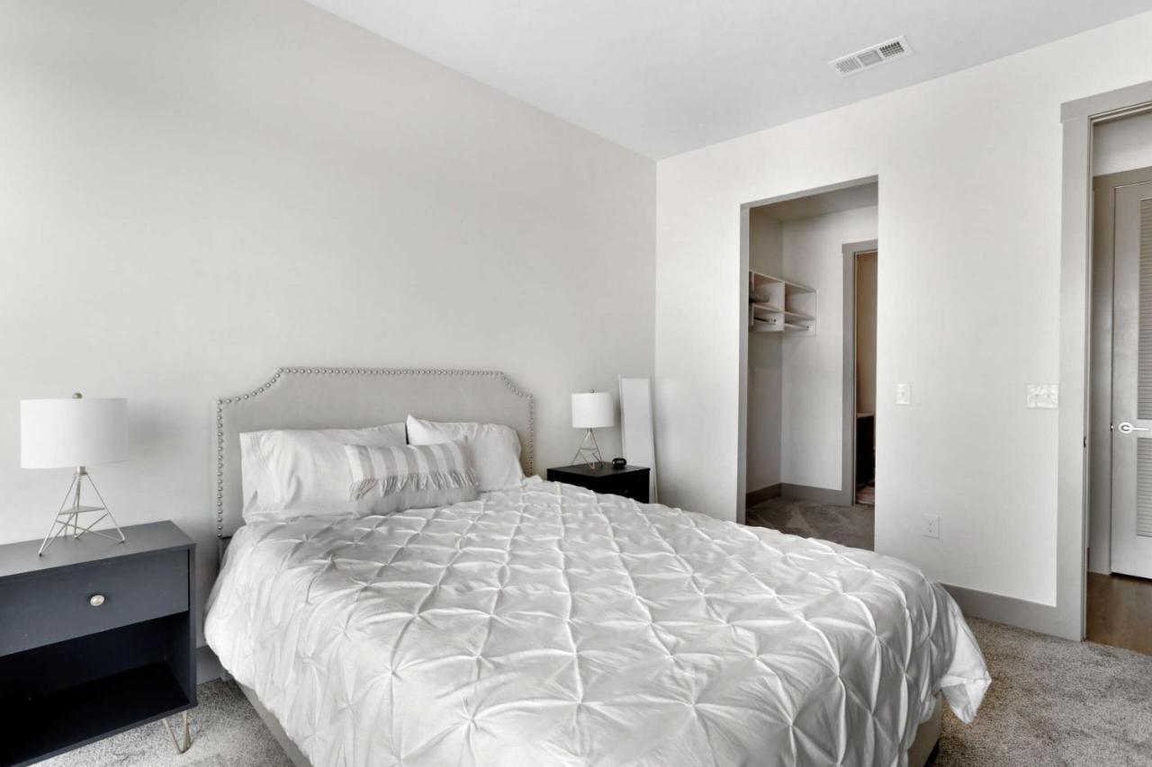 Luxury Apt In West Midtown Атланта Экстерьер фото